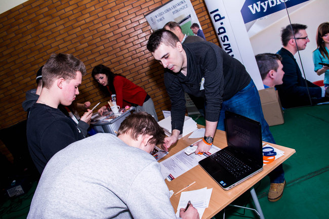 70 wystawców na targach edukacyjnych
