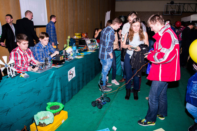 70 wystawców na targach edukacyjnych