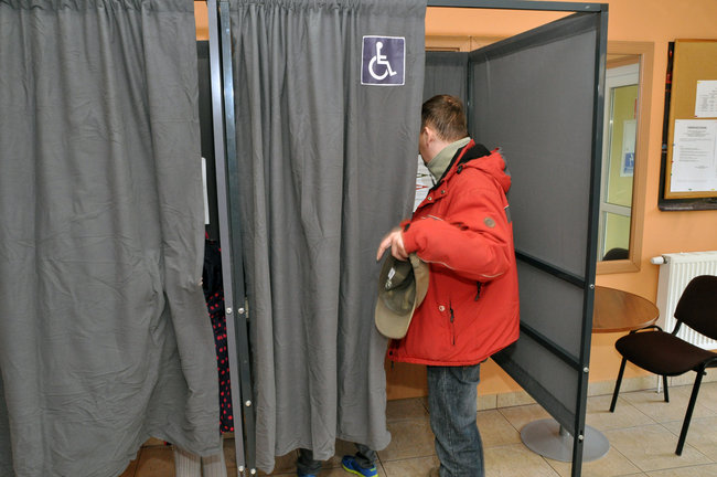 Słaba frekwencja na wyborach