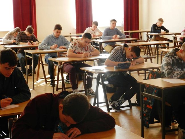 33 zdolnych w konkursie matematycznym