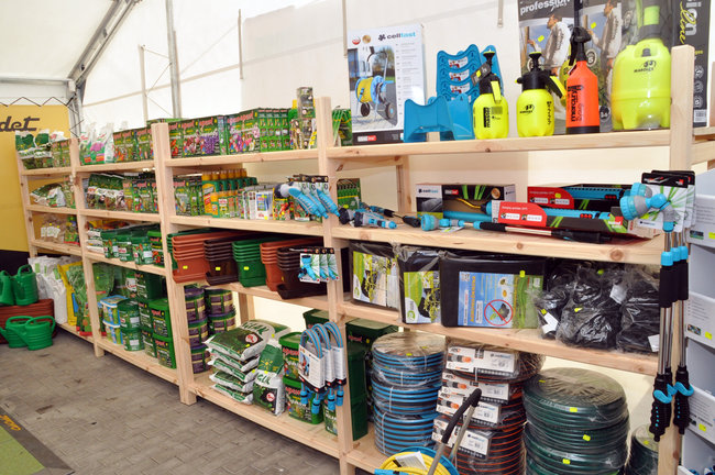 Świecie ma drugi sklep ogrodniczy