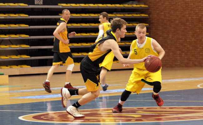 Syla samodzielnym liderem