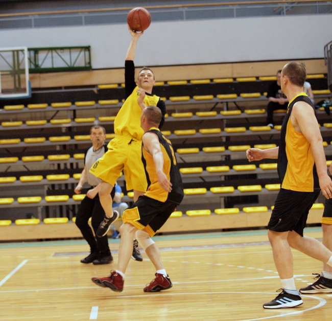 Syla samodzielnym liderem