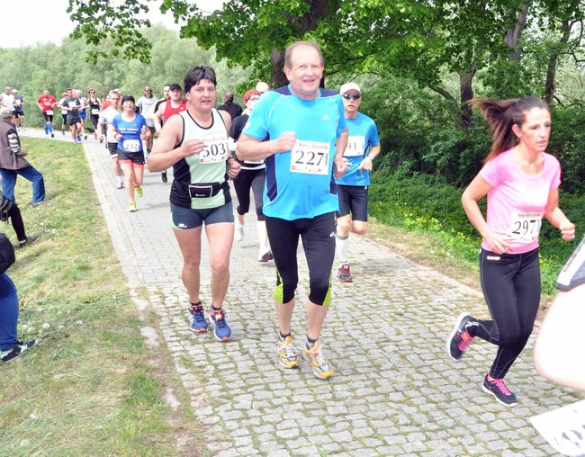 Biegacze na pierwszym okrążeniu ? ZDJĘCIA