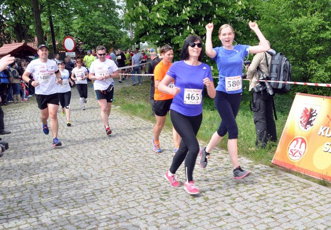 Biegacze na pierwszym okrążeniu ? ZDJĘCIA