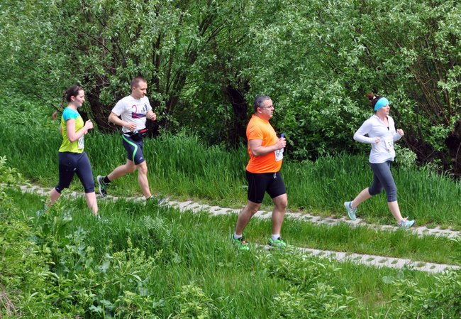 Biegacze na pierwszym okrążeniu ? ZDJĘCIA