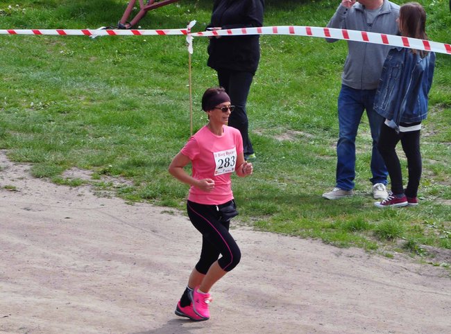 Biegacze na pierwszym okrążeniu ? ZDJĘCIA