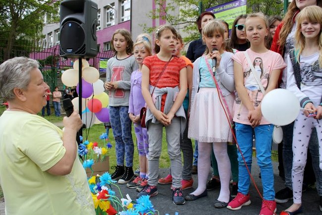 Festyn z ?Pszczółką Mają?