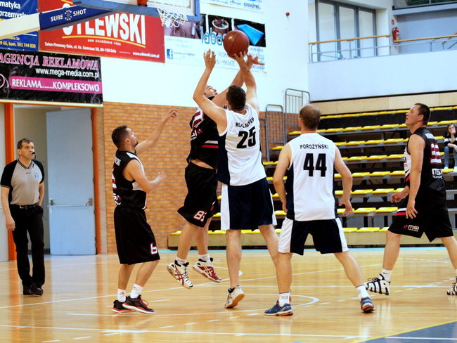 Syla nie zwalnia tempa