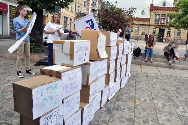 Głośna muzyka na rynku