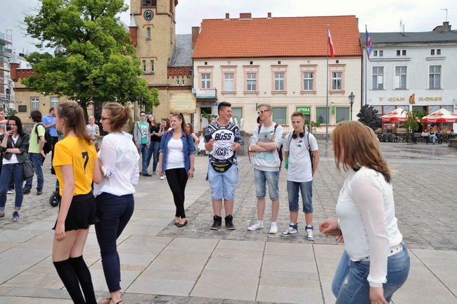 Głośna muzyka na rynku