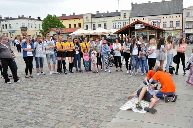 Głośna muzyka na rynku