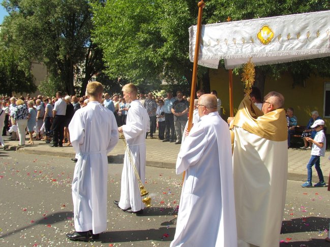 Boże Ciało 2015- relacja z Marianek i krótka historia