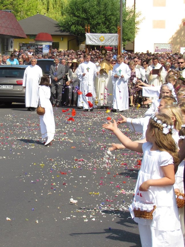 Boże Ciało 2015- relacja z Marianek i krótka historia