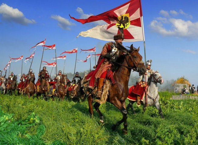 Święto Papieru na muzycznie i bojowo