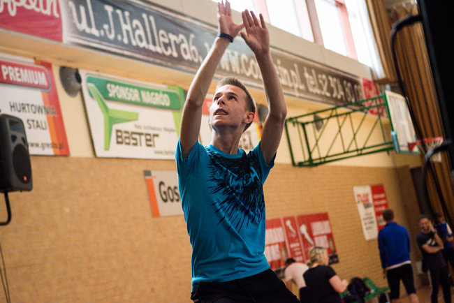 Uczniowie chętnie ćwiczą zumbę