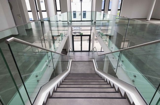 Biblioteka na ukończeniu