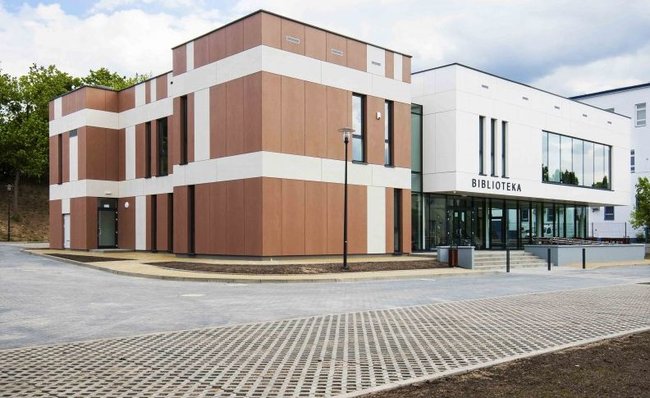 Biblioteka na ukończeniu