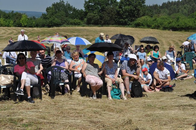 Wczoraj piknik symfoniczny, dziś bitewnie pod zamkiem