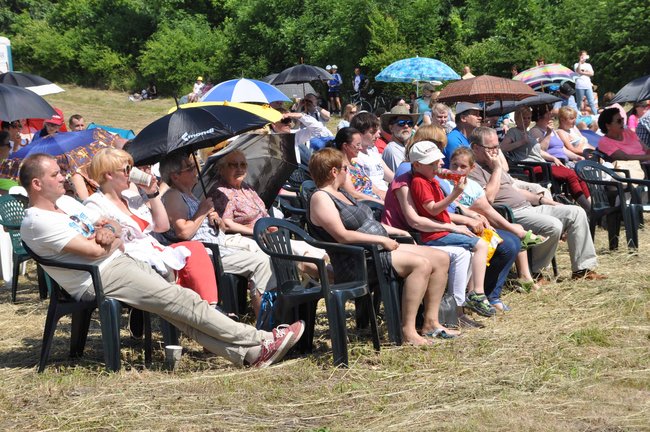Wczoraj piknik symfoniczny, dziś bitewnie pod zamkiem