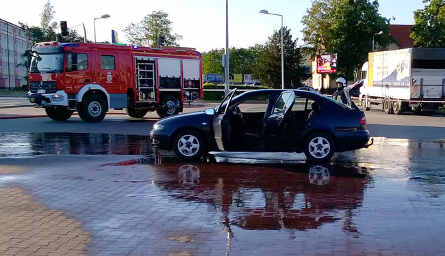 Na stacji paliw rozszczelniła się butla z gazem