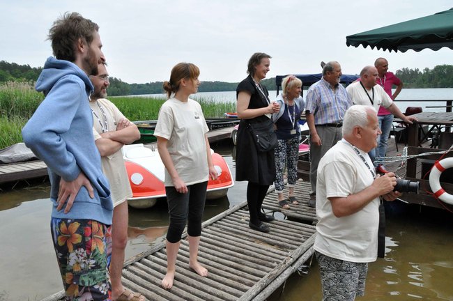 Kajaki z tektury - pomysł na współpracę przemysłu z uczelniami