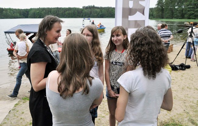 Kajaki z tektury - pomysł na współpracę przemysłu z uczelniami