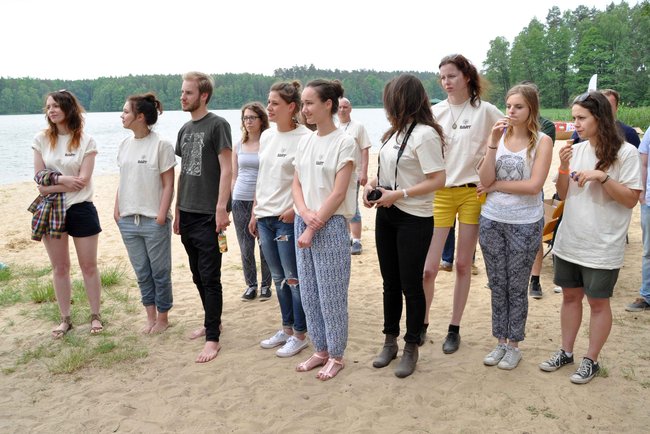 Kajaki z tektury - pomysł na współpracę przemysłu z uczelniami