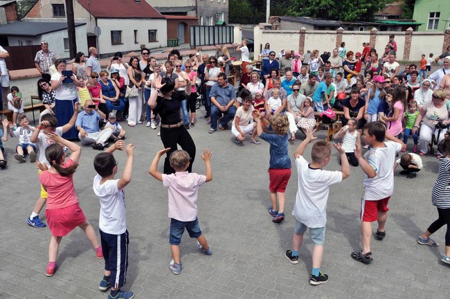 Bardzo rodzinny piknik w Katoliku