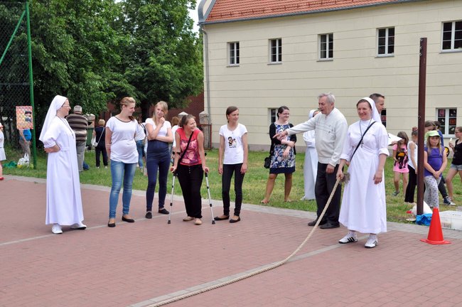Bardzo rodzinny piknik w Katoliku