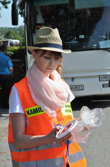 Pielgrzymi modlą się w drodze na Jasną Górę