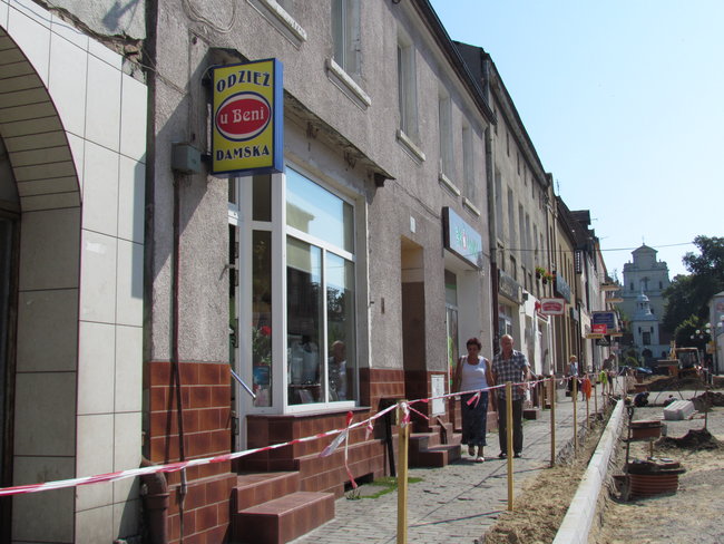 Remont Klasztornej ? jak radzą sobie sklepikarze?