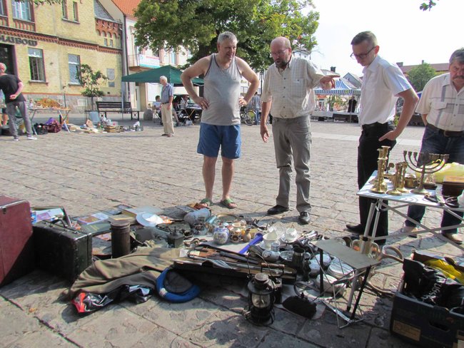 Na rynku kupisz starocie