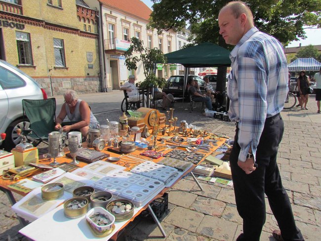 Na rynku kupisz starocie