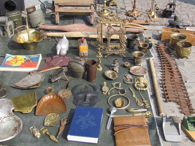 Na rynku kupisz starocie