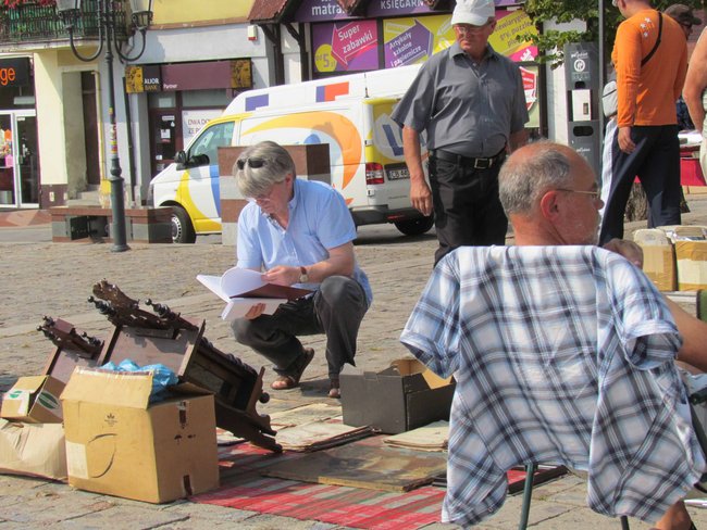 Na rynku kupisz starocie