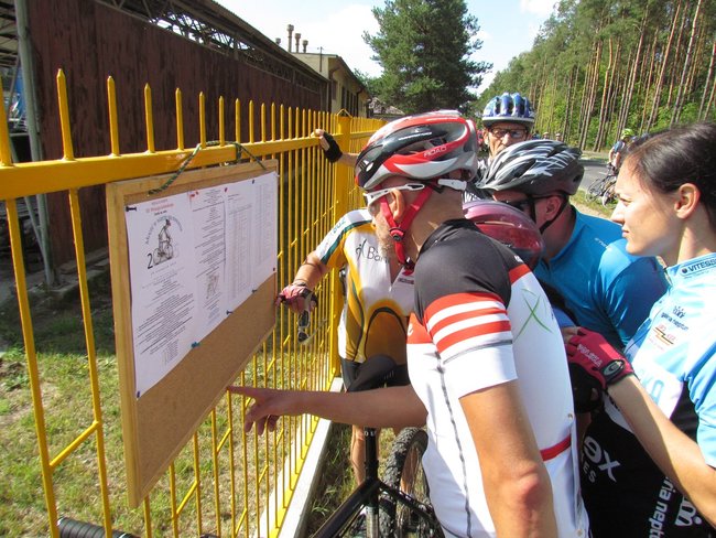 Kto zwyciężył w kolarskiej czasówce?