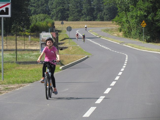 Kto zwyciężył w kolarskiej czasówce?