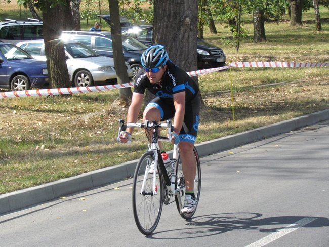 Kto zwyciężył w kolarskiej czasówce?