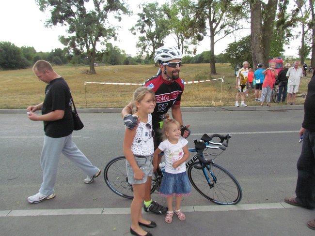 Kto zwyciężył w kolarskiej czasówce?