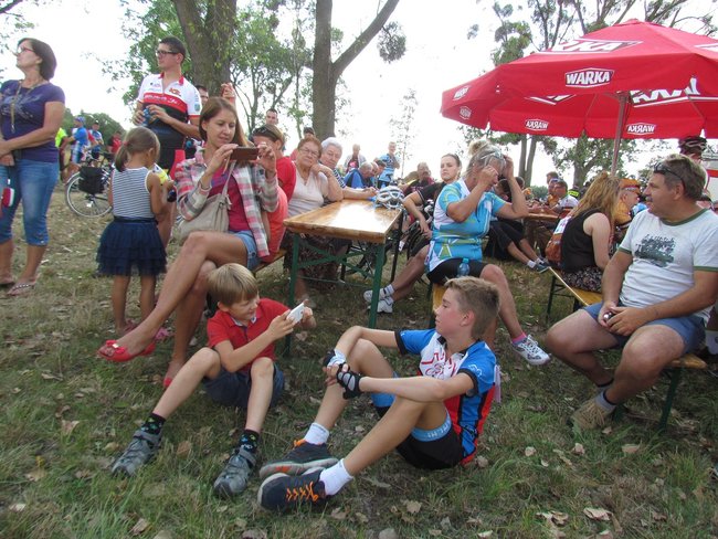 Kto zwyciężył w kolarskiej czasówce?