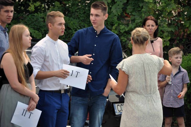 Rozpoczęcie roku w 2 LO - ZDJĘCIA