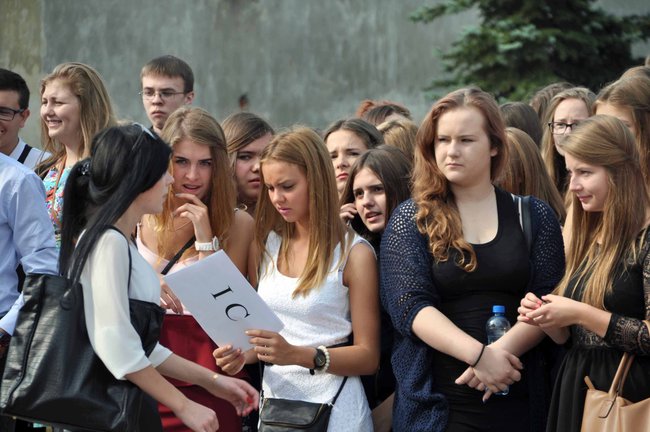 Rozpoczęcie roku w 2 LO - ZDJĘCIA