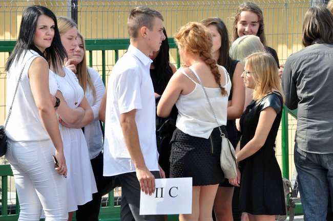 Rozpoczęcie roku w 2 LO - ZDJĘCIA