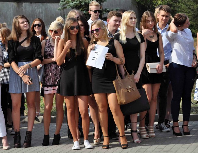 Rozpoczęcie roku w 2 LO - ZDJĘCIA