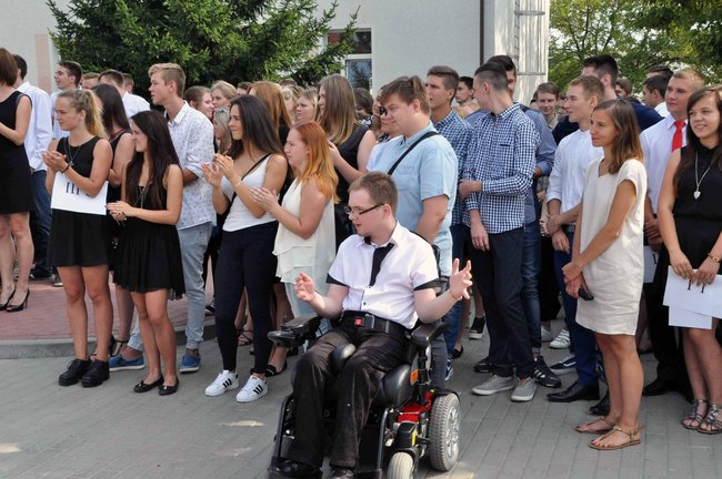 Rozpoczęcie roku w 2 LO - ZDJĘCIA