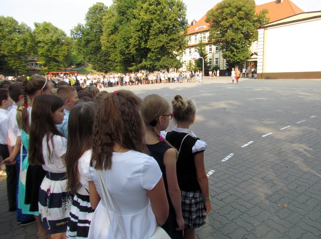 Rozpoczęcie roku w SP 1