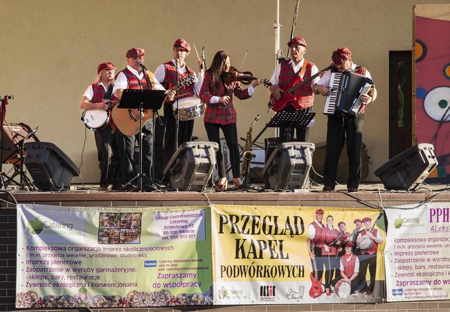 Kapele podwórkowe grały w amfiteatrze