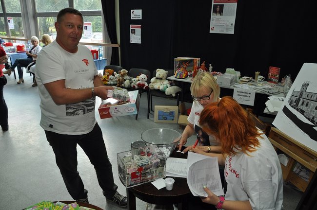 Akcja Pomóż Karolinie i Innym ? zarejestrowało się 266 osób