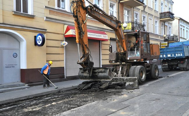 Kolejny odcinek Klasztornej zamknięty ? jak jechać